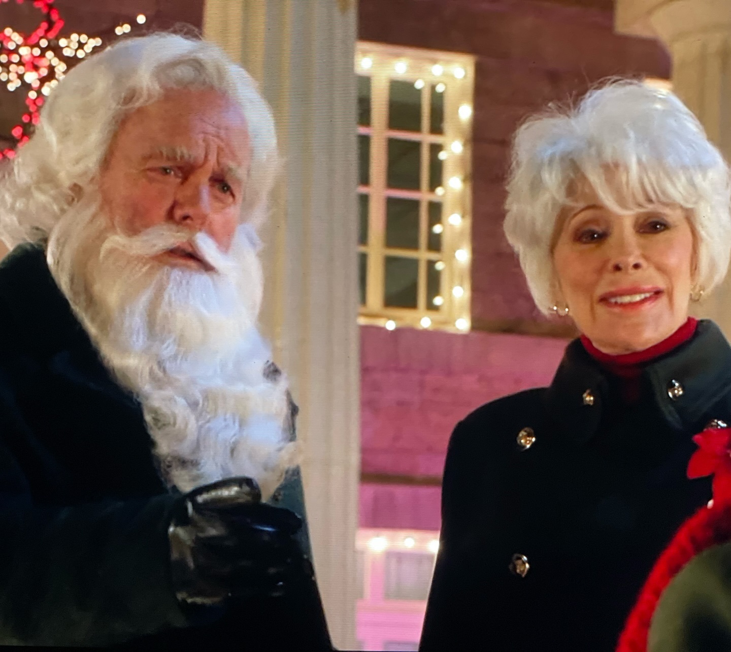 Santa and Mrs Claus would like to wish all of you a Very Merry Christmas! Jill and I loved being Santa and Mrs Claus in the movie “Northpole”. Thank you all for your continued love and support.
@waglew @ngdubdubs @courtywagz @featheredfish @happymamalc @nataliewood 
.
.
#robertwagner #jillstjohn #christmas2023 #thenorthpolemovie #tistheseason #happyholidays #katiewagner #natashagregsonwagner #courtneywagner #JonathanHart #HarttoHart #AnthonyDiNozoSr #NCIS #MovieStar #TVStar #AlMundy #Ittakesathief #austinpowers #60stv #70stv #80stv #90stv #50movies #60smovies #70smovies #80smovies #goldenageofhollywood