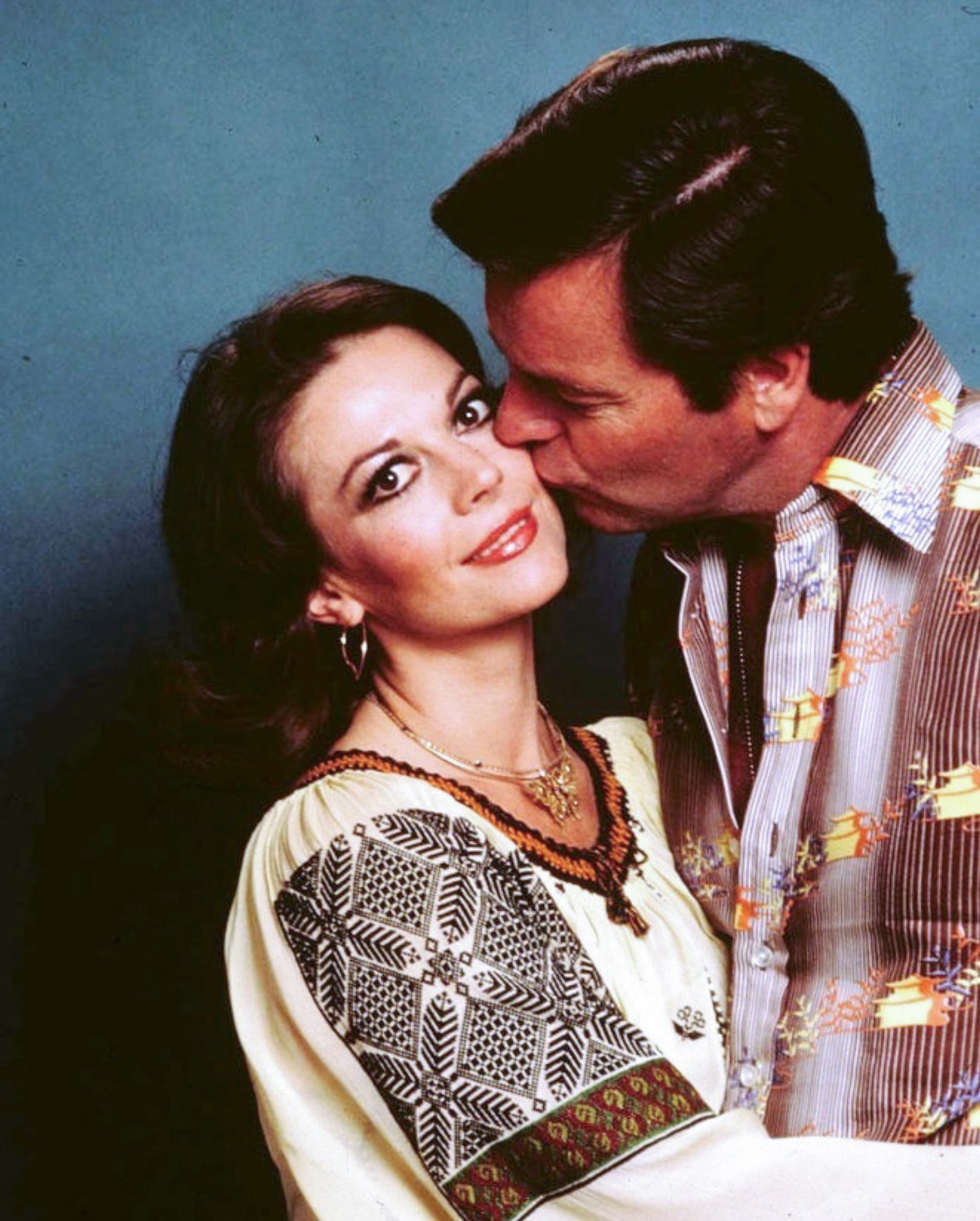 Happy Heavenly 87th Birthday, Nat.
.
.
.
#nataliewood #robertwagner #happyheavenlybirthday #morethanlove #courtneywagner #natashagregsonwagner #katiewagner #family #love