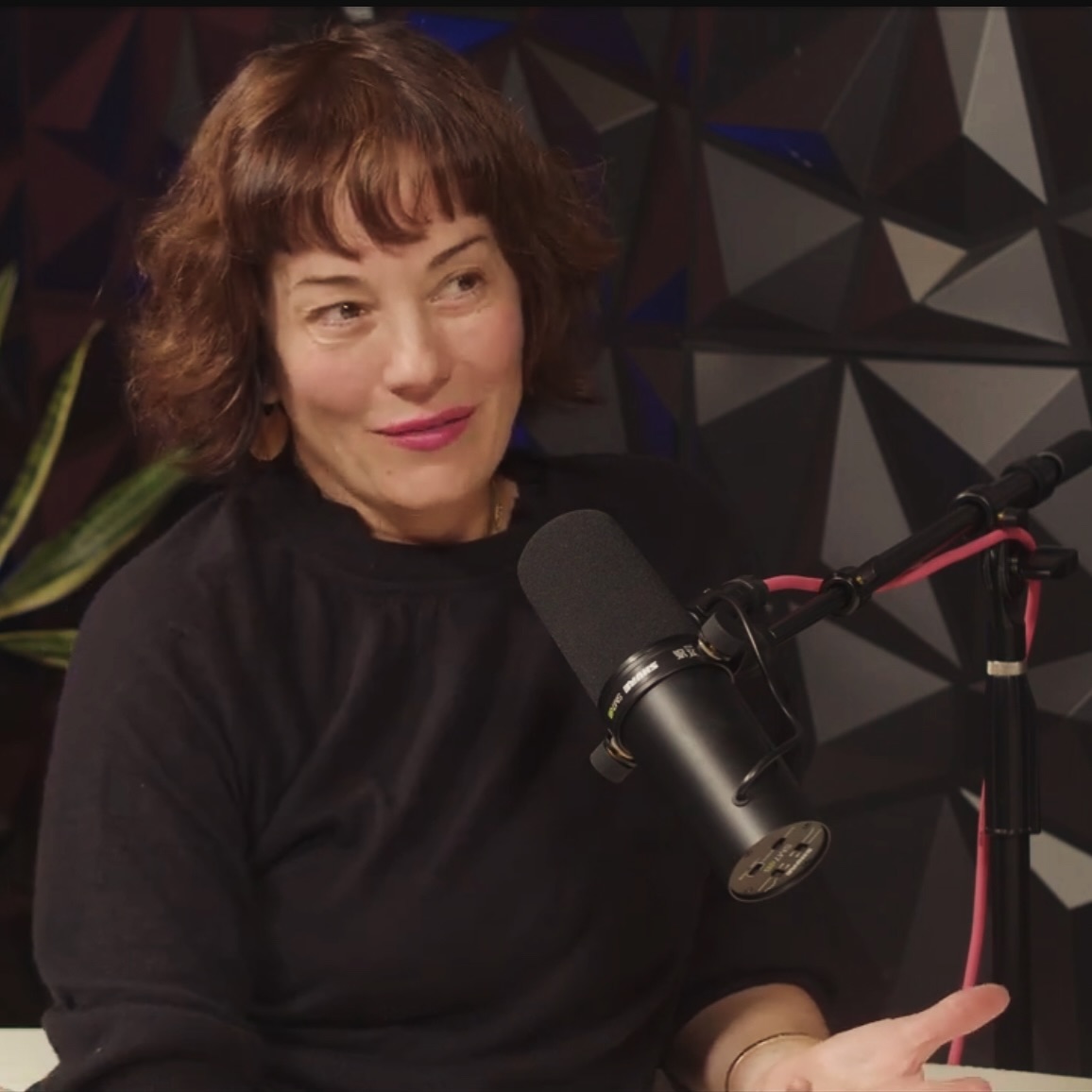 Hey everyone, please check out Natasha’s podcast that she did the other day with her friend Amy @wearetheseam  It’s terrific. So proud of her. 

You can tune into the Seam podcast on Spotify, Apple. Podcast, or YouTube. Links can be found in my bio. Hope everyone has a safe and happy weekend. 
.
.
.
#natashagregsonwagner #wearetheseam #podcasts #friends #nataliefragrance #family #robertwagner