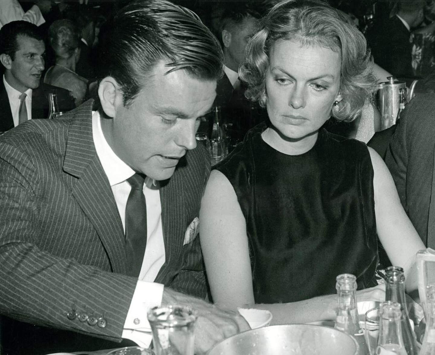 My thoughts and love are with Katie and Josh today on the anniversary of their mom, Marion’s passing. We all cherish the memories. She was forever my “chum“ @katewags_511 @featheredfish 
.
.
.
#MarionMarshall #KatieWagner #JoshuaDonen #PeterDonen #RobertWagner #Family